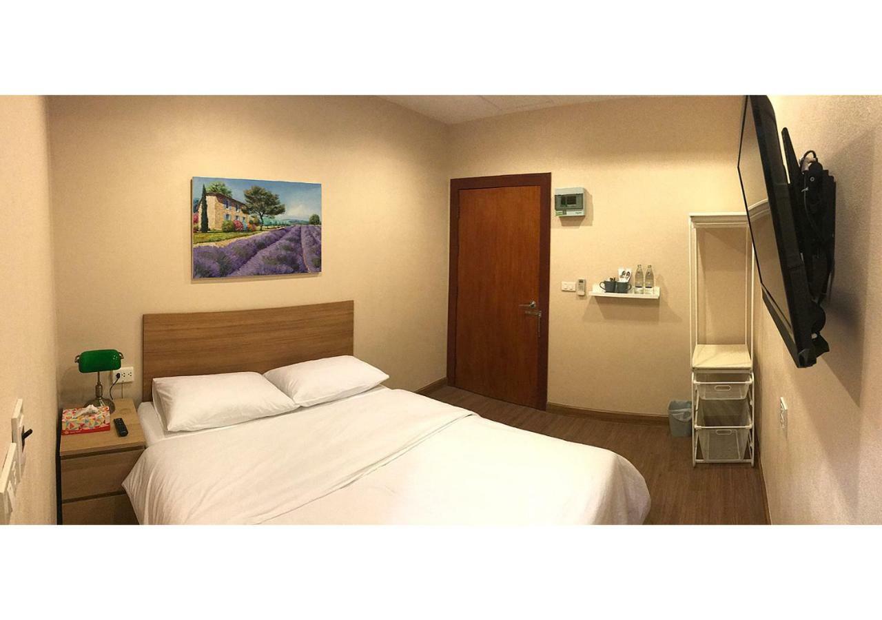 S'Prima Hostel Phitsanulok Bagian luar foto